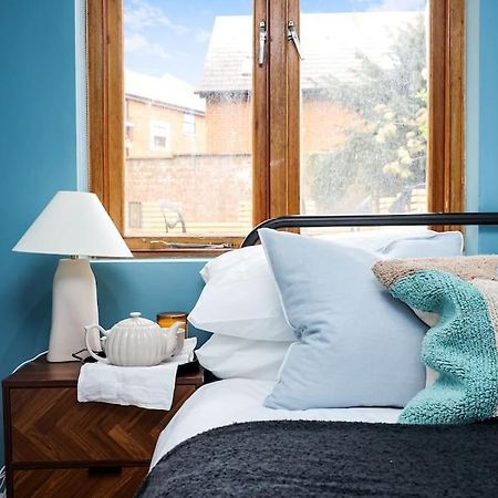 Parkhurst Apartments By Hiatus Concierge Лондон Екстериор снимка