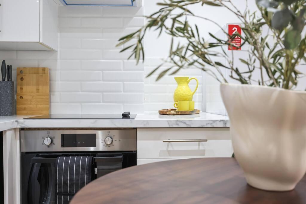 Parkhurst Apartments By Hiatus Concierge Лондон Екстериор снимка