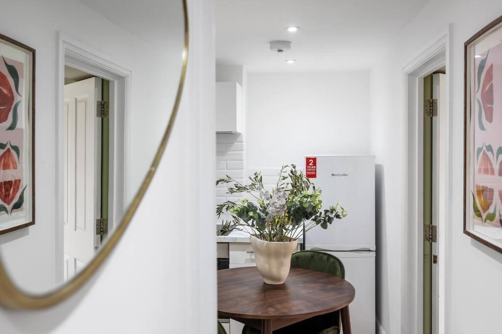 Parkhurst Apartments By Hiatus Concierge Лондон Екстериор снимка